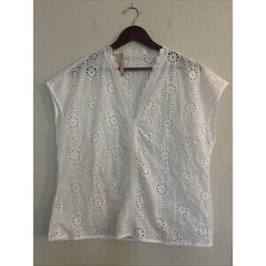 White Embroidered Boxy Lace V Neck Cap Sleeve Lightweight Top SZ L